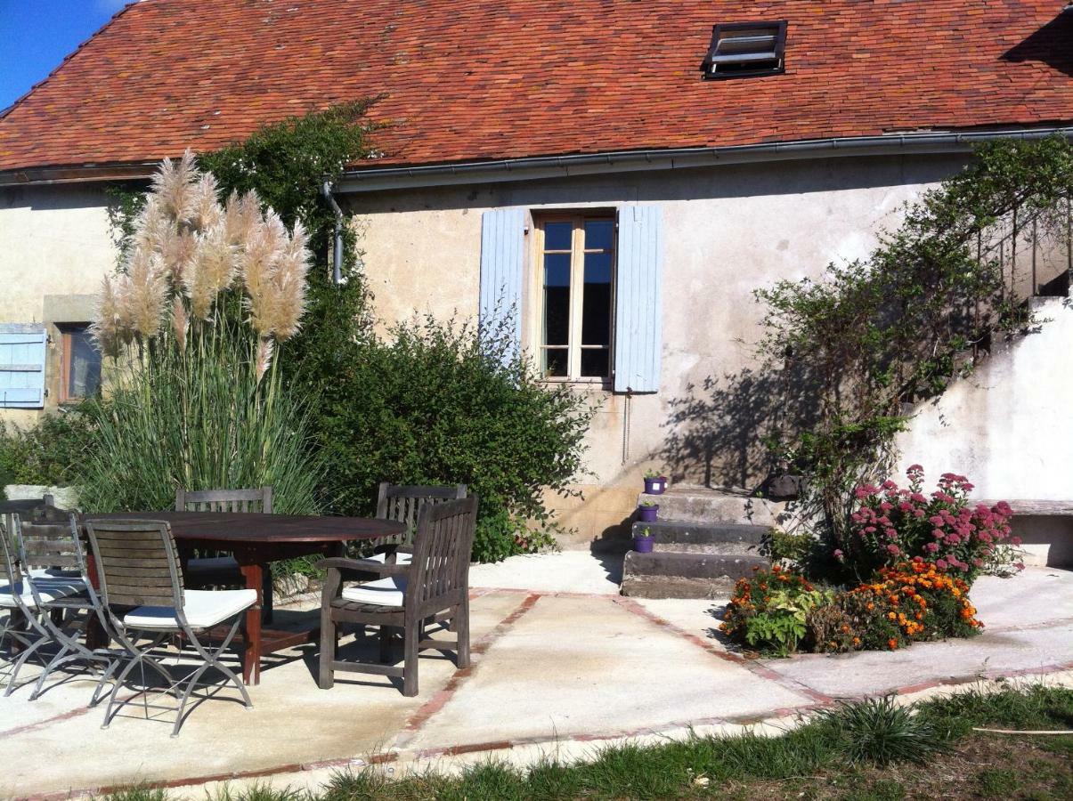 Le Petit Savriere B&B Tronget Exteriér fotografie
