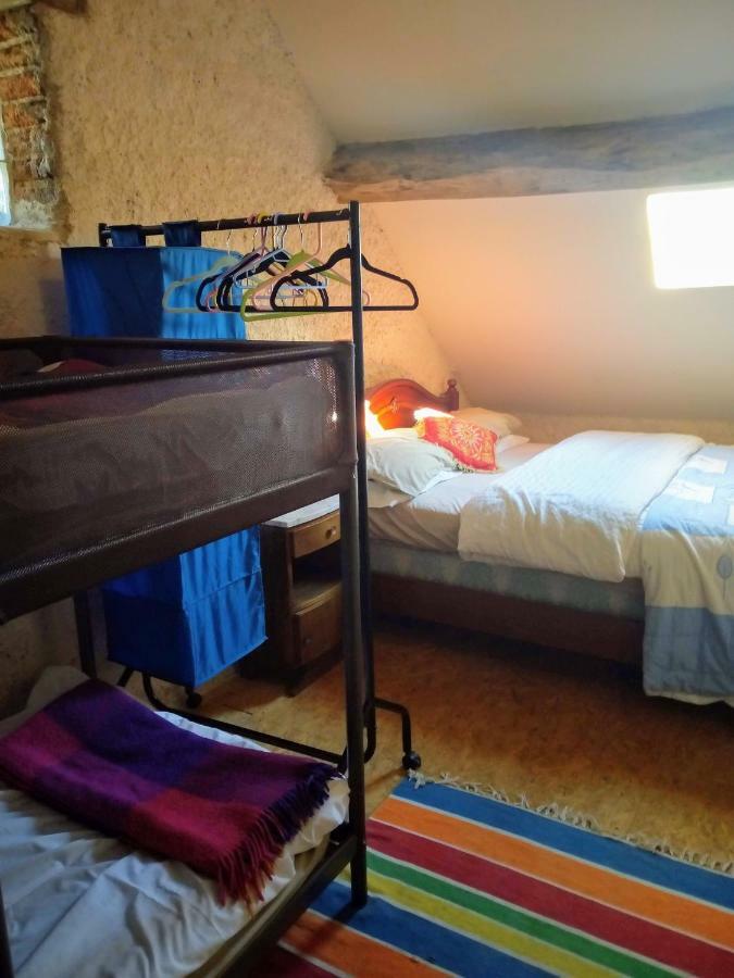 Le Petit Savriere B&B Tronget Exteriér fotografie